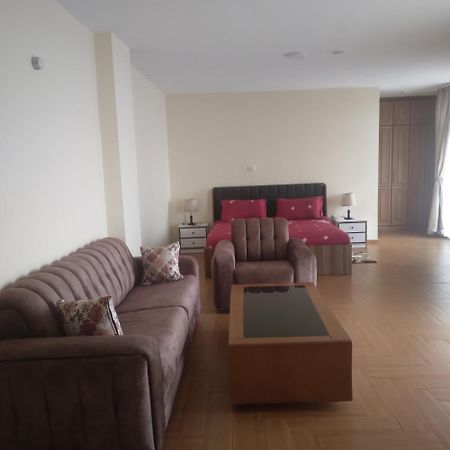 Adey Ababa Stadium Hotel Адис Абеба Екстериор снимка