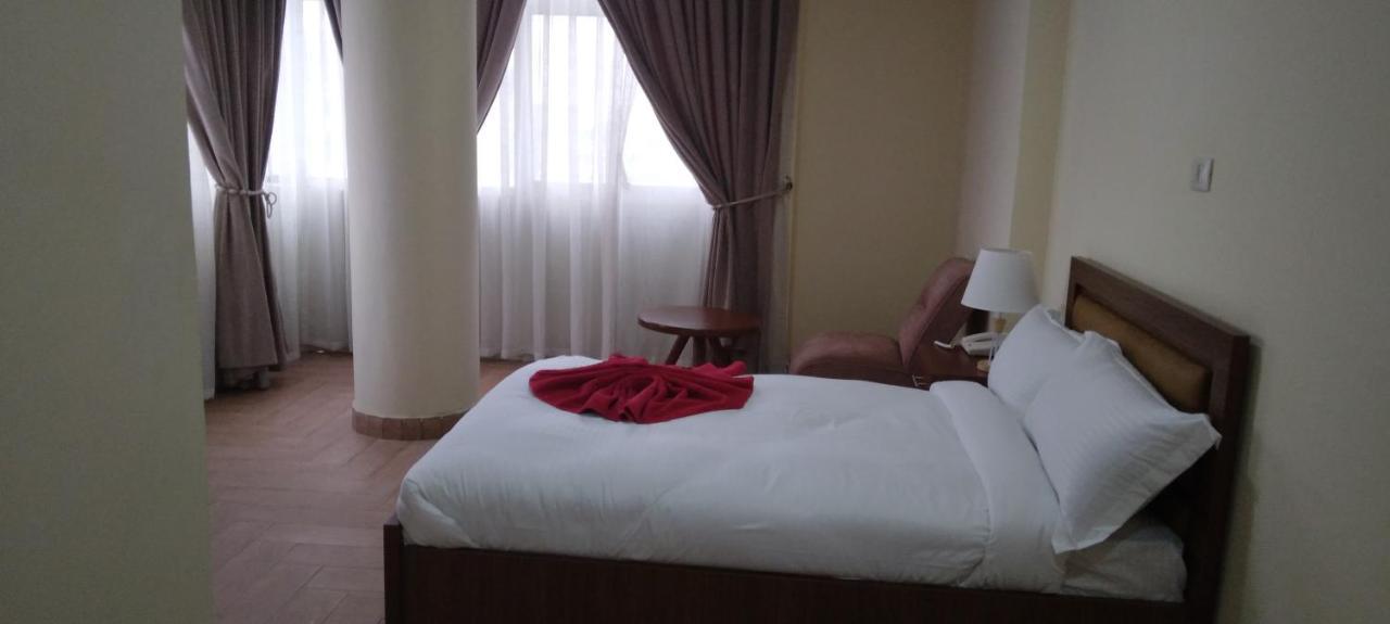 Adey Ababa Stadium Hotel Адис Абеба Екстериор снимка