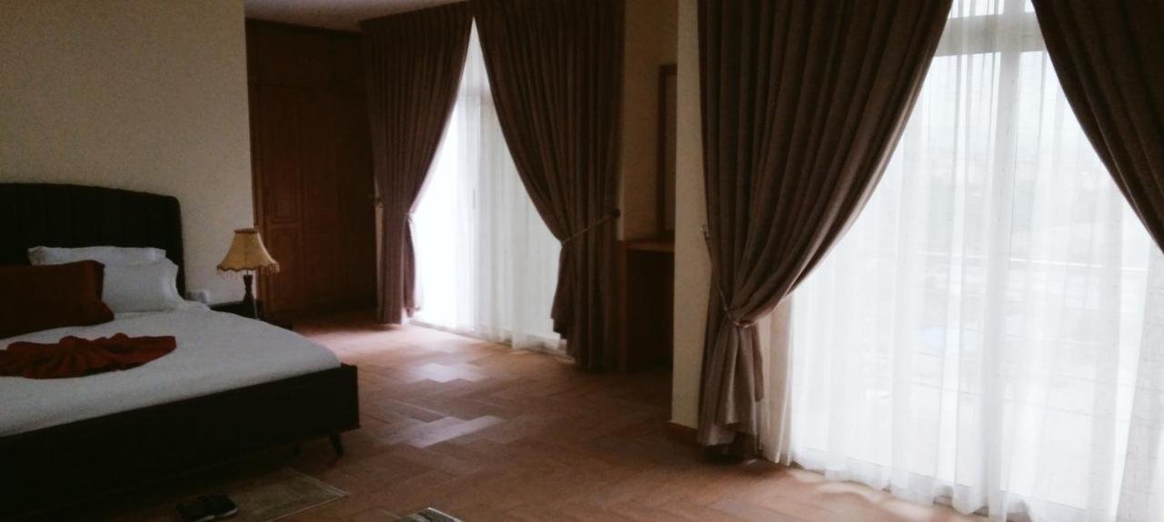 Adey Ababa Stadium Hotel Адис Абеба Екстериор снимка